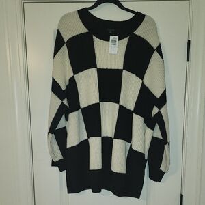NWT Torrid Black and Cream Checkered Sweater 4XL